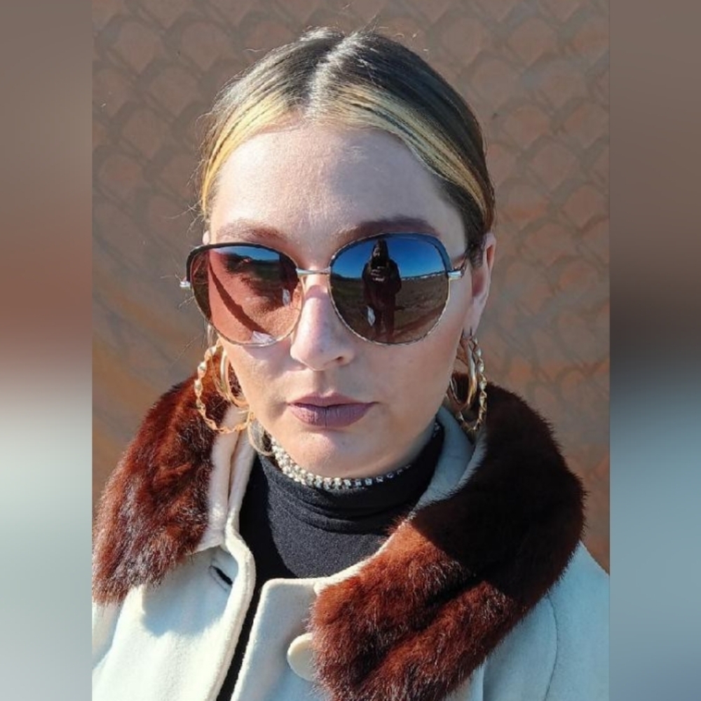 Sunglasses - Picture 3 of 3